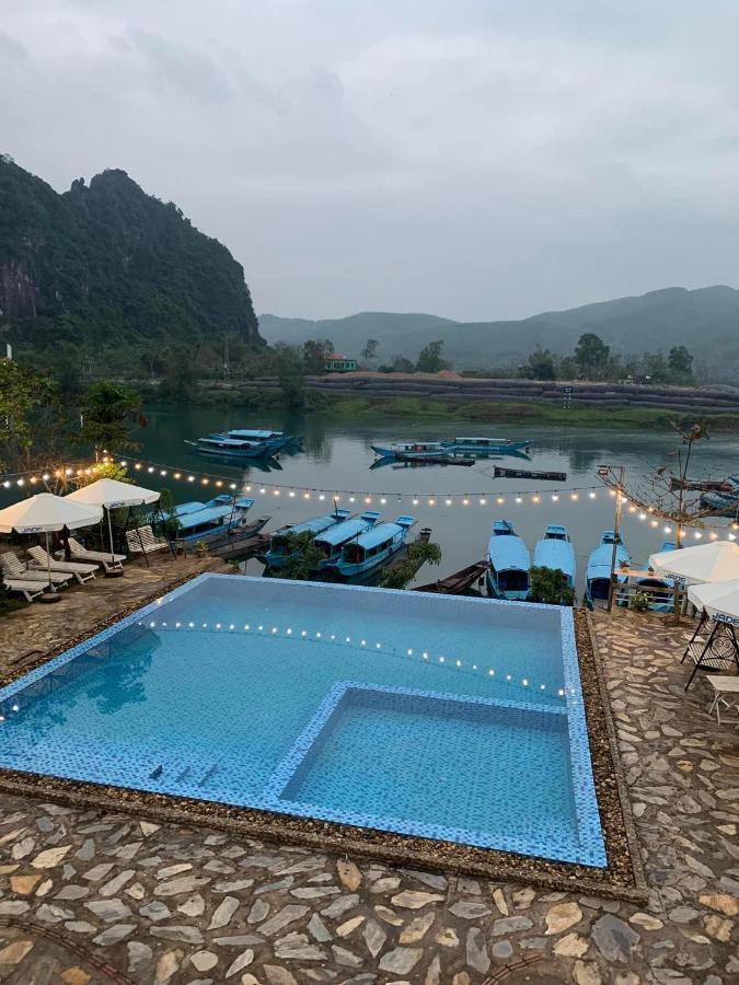 Jade Hotel Phong Nha Exterior foto